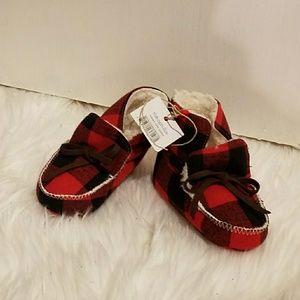 Nwt plaid baby booties